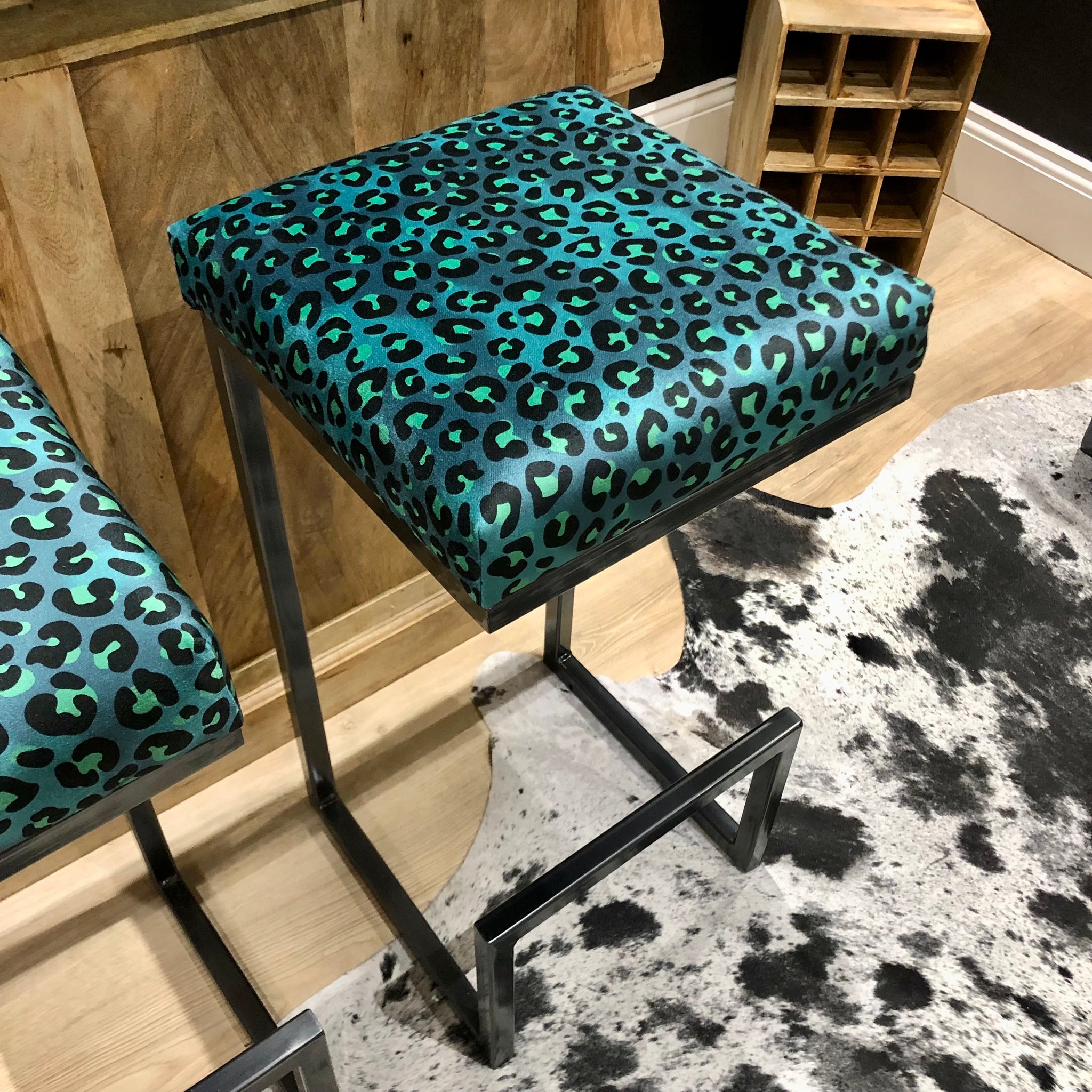 Leopard outdoor products bar stools online