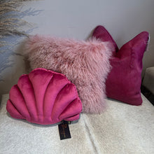 Load image into Gallery viewer, Shell Statement Cushion Pink
