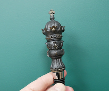 Load image into Gallery viewer, King &amp; Queen Bottle Stoppers
