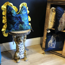 Load image into Gallery viewer, Talk to the Palm Frill Cushion
